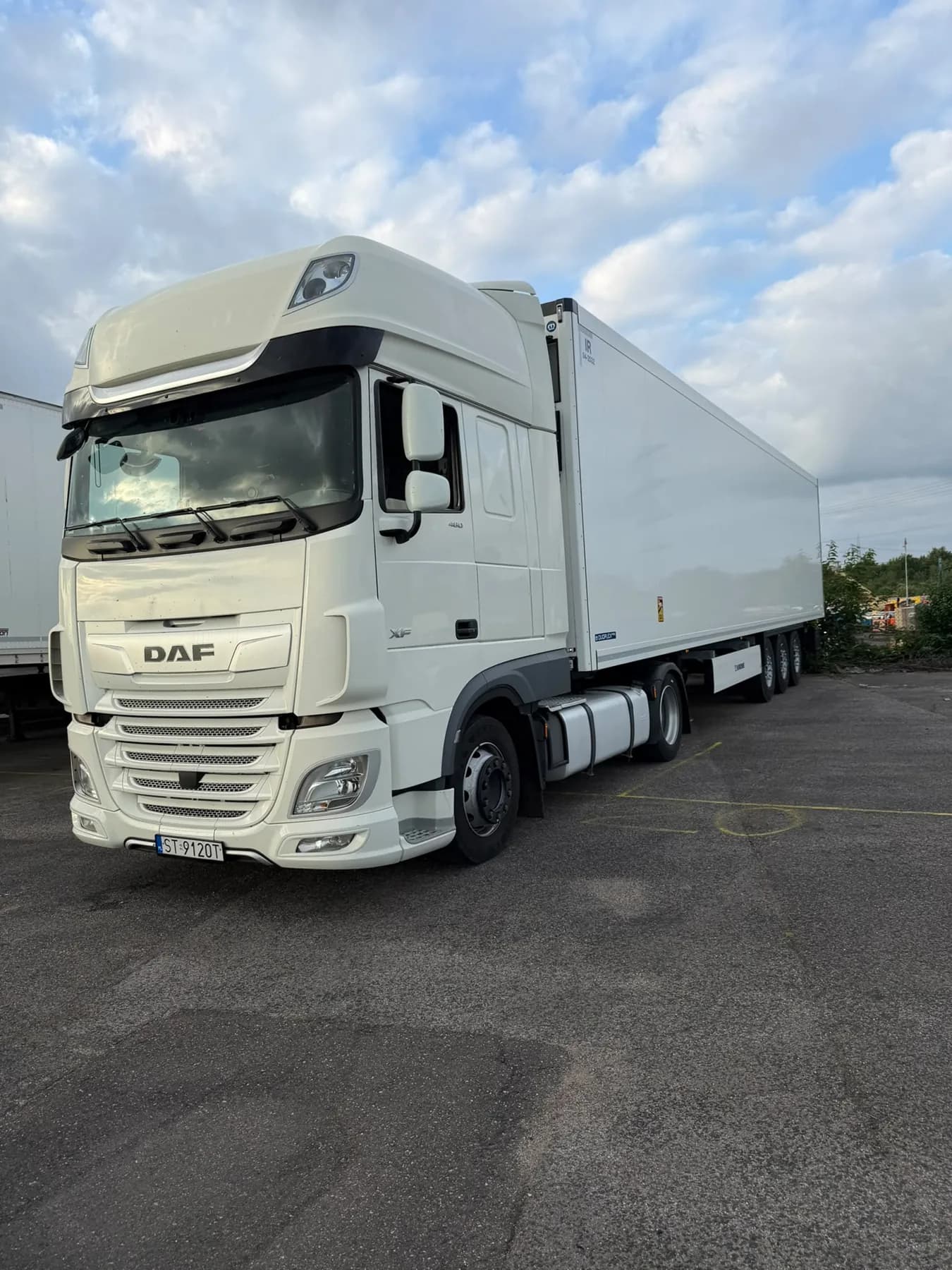 Pojazd transportowy — zdjęcie z galerii KRDG Logistics 6