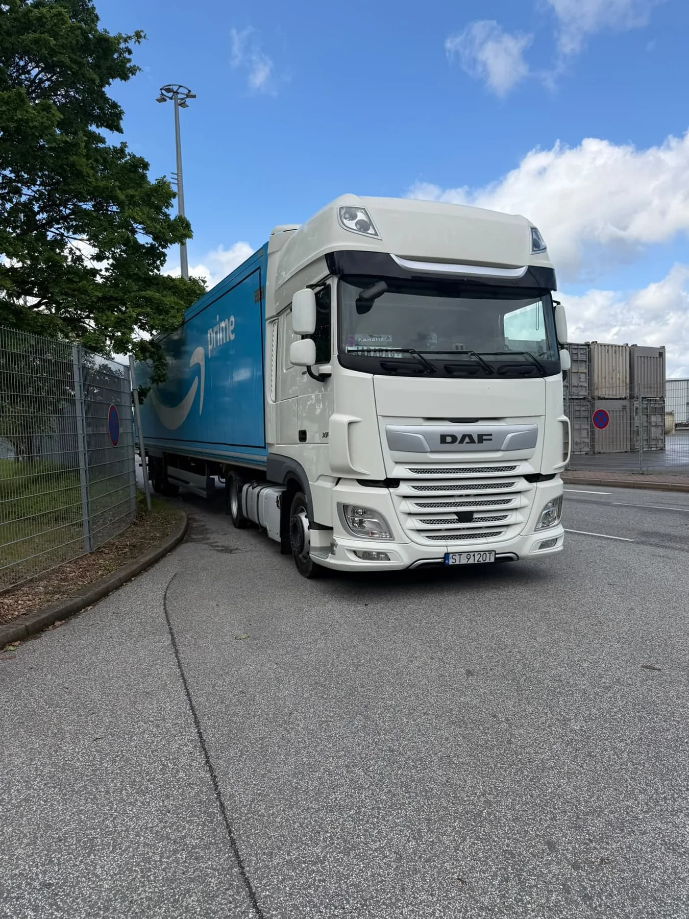 Pojazd transportowy — zdjęcie z galerii KRDG Logistics 10